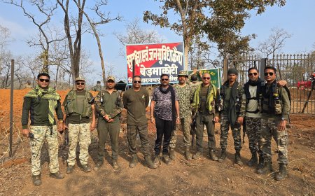 नारायणपुर पुलिस को बड़ी सफलता: अबूझमाड़ में नक्सलियों के आश्रय स्थल पर स्थापित हुआ 10वां सुरक्षा एवं जन सुविधा कैम्प।