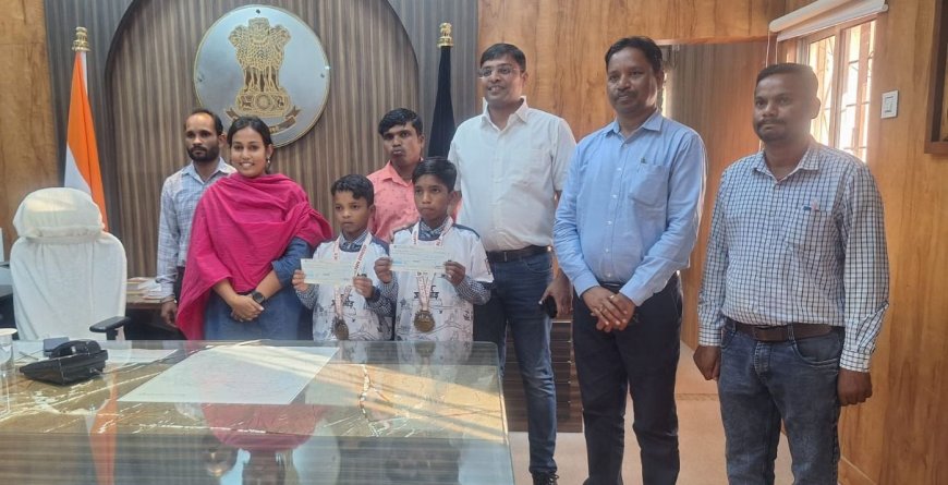 अबूझमाड़ पीस हाफ मैराथन में नन्हे प्रतिभागी चुमेंद्र और सौरभ ने लगायी 21 किलोमीटर की दौड़