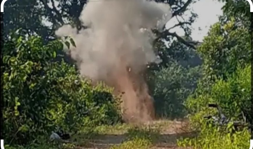 अबूझमाड़ में नक्सली हमला, आईईडी ब्लास्ट में दो जवान घायल