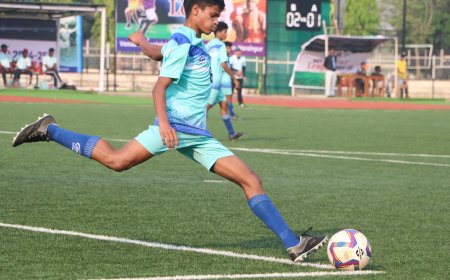 अंडर-15 जूनियर फुटबॉल लीग के दूसरे मैच में आर के एम फुटबॉल अकादमी नारायणपुर ने 7-3 से बरवानी फुटबॉल क्लब मध्यप्रदेश को हराया है