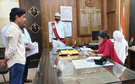 जनदर्शन में कलेक्टर ने सुनी आमजनों की समस्या