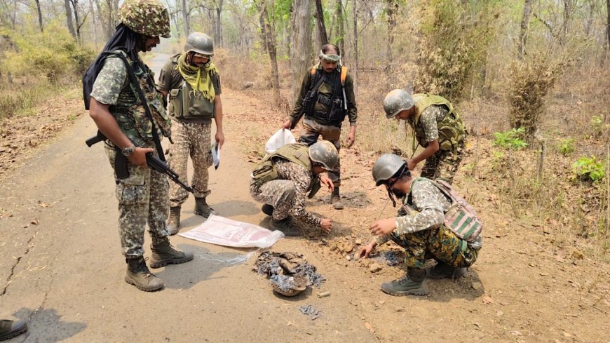 माओवादियों द्वारा लगाया गया 5 किलोग्राम का आईईडी बरामद, सुरक्षा बलों की सतर्कता से बड़ी घटना टली।