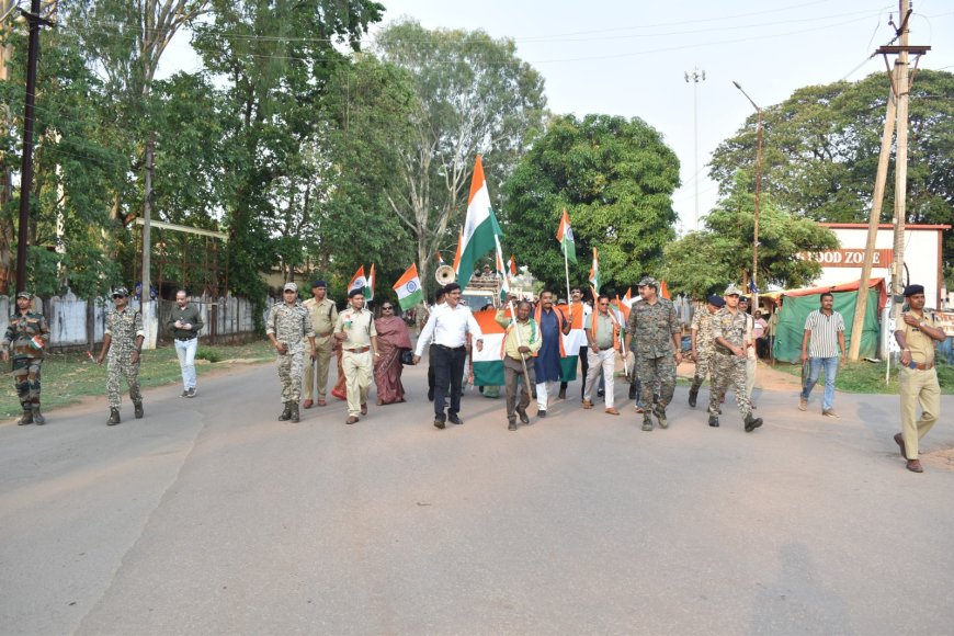 तिरंगा यात्रा में उमड़ा देशभक्ति का जनसैलाब