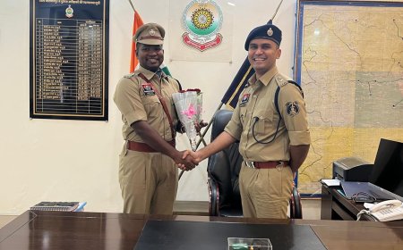 श्री रॉबिंसन गुड़िया (भा.पु.से) ने जिला नारायणपुर के 23वें पुलिस अधीक्षक के रूप में सम्हाला कार्यभार,श्री प्रभात कुमार (भा.पु.से) हुए कार्यमुक्त