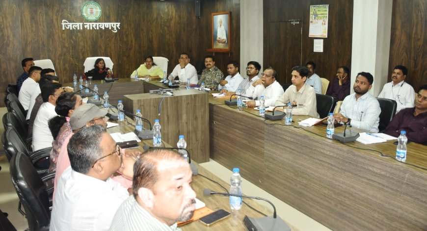 समय-सीमा बैठक संपन्न जिले के किसानों को समय पर खाद बीज समितियों के माध्यम से उपलब्ध कराना सुनिश्चित करें - कलेक्टर ममगाईं