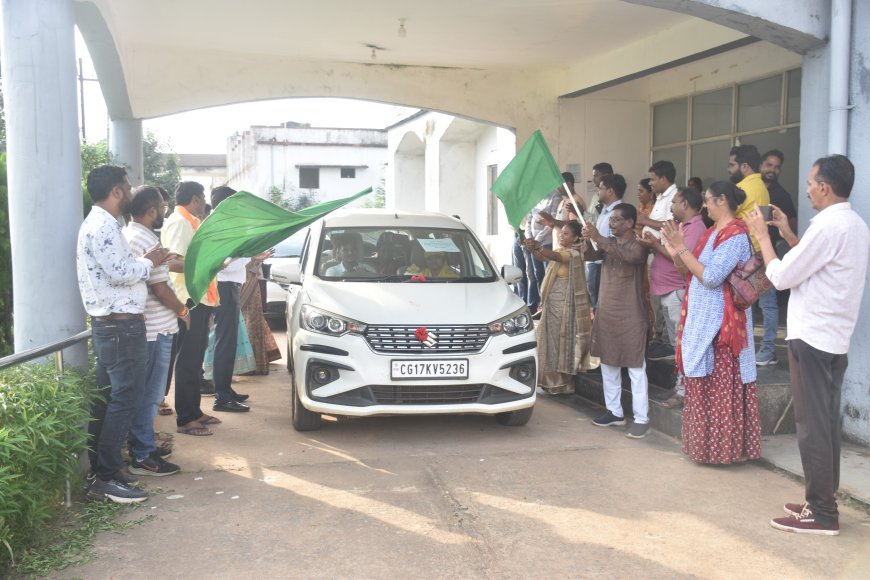 श्री रामलला दर्शन योजना के तहत जिले 12 श्रद्धालु हुए रवाना