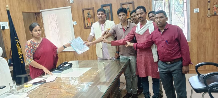 जनजाति सुरक्षा मंच ने कलेक्टर को सौंपा ज्ञापन, धर्मांतरण पर रोक लगाने की मांग