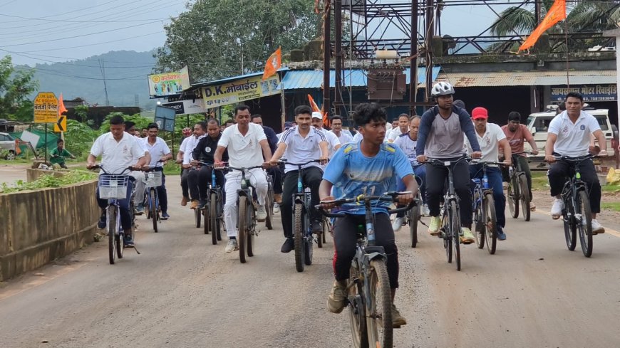 Sunday On Cycle अभियान के तहत नारायणपुर में साइकिल रैली का सफल आयोजन