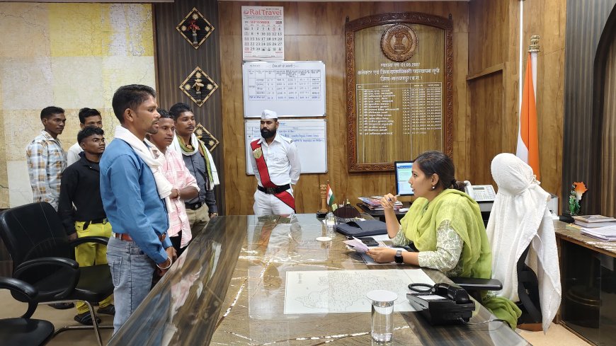 जनदर्शन में कलेक्टर ने सुनी आमजनों की समस्या  निराकरण करने दिलाया भरोसा