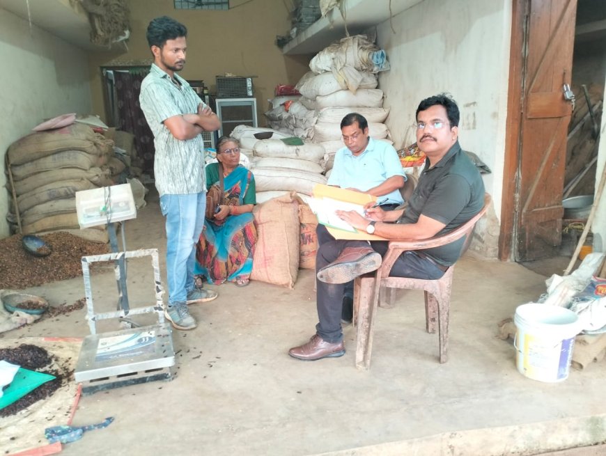 खाद्य विभाग ने जप्त किया 35.50 क्विंटल एफआरके चावल और 3.50 क्विंटल चना