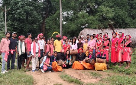 बस्तर राइजिंग का कारवां जिले के ग्राम गढ़बेंगाल में स्थापित घोटूल से शुरू