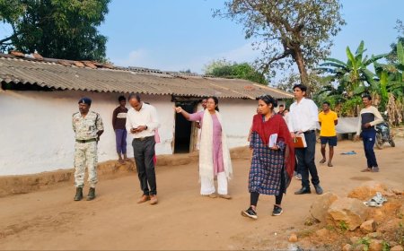 जिले के अंतिम छोर पर बसे ग्राम जाटलूर पहुंचने वाली पहली कलेक्टर  ग्रामीणों की समस्याएँ सुनकर शीघ्र समाधान का दिलाया भरोसा राज्य सरकार के नियद नेल्लानार योजना अंतर्गत ग्रामीणों को शत प्रतिशत लाभान्वित करने के दिए निर्देश