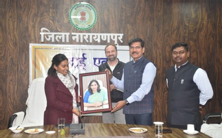 कलेक्टर प्रतिष्ठा ममगाईं को दी गई भावभीनी विदाई