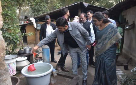 प्रभारी सचिव श्री शुक्ला ने माहका धान खरीदी केंद्र व सुपगांव में जल जीवन मिशन कार्यों का किया निरीक्षण