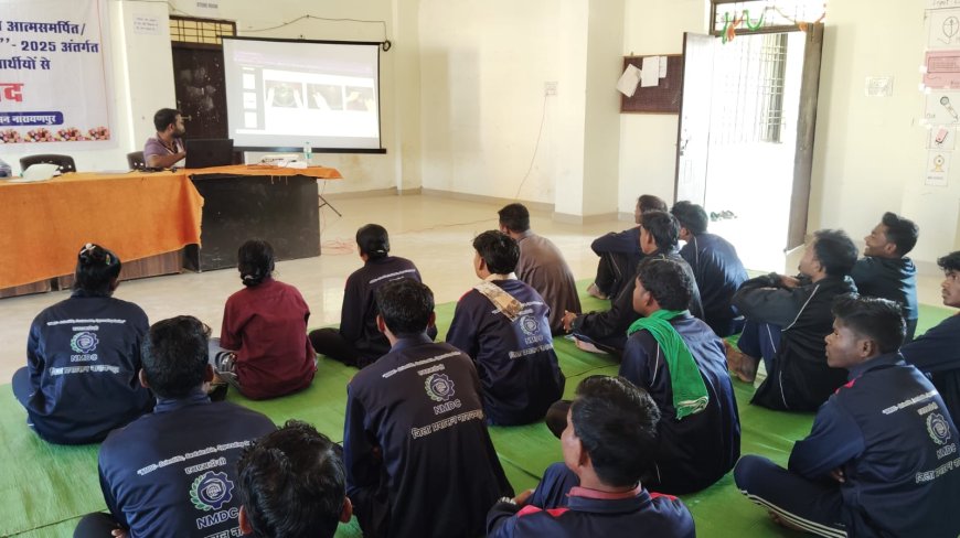 पुनर्वास केन्द्र के आत्मसमर्पित माओवादियों को आत्मनिर्भरता की राह पर लाने प्रशासन की ठोस पहल