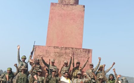 नारायणपुर में नक्सलियों के स्मारक को जमींदोज किया गया