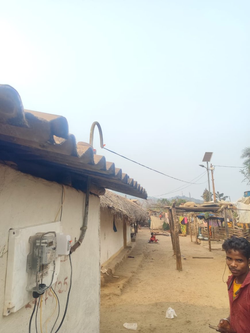 नियद नेल्लानार योजना से दशकों के अंधेरे से बाहर आया 40 किमी दूर बसा गारपा, 55 लाख की लागत से 48 घरों में पहुंची बिजली से तेज हुआ विकास