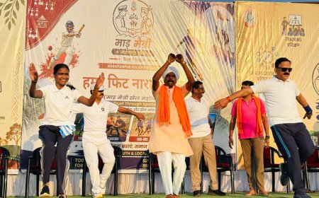 नारायणपुर में ‘माड़ मैत्री’ अभियान का भव्य शुभारंभ, एसपी रॉबिंसन गुड़िया ने बताई रूपरेखा; डायल-112, मैत्री रथ व बाइक पेट्रोलिंग को हरी झंडी