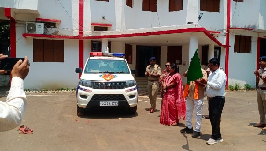 नारायणपुर पुलिस ने शुरू की 'नेक्स्ट जेन CG Dial-112' सेवा, 'एके नंबर – सब्बो बर' से मिलेगी तुरंत पुलिस, एंबुलेंस और फायर मदद