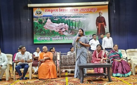 नक्सल मुक्त नारायणपुर विकसित जिले की राह पर तेजी से अग्रसर, मंत्री लक्ष्मी राजवाड़े ने छात्रों से किया संवाद