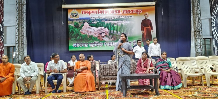 नक्सल मुक्त नारायणपुर विकसित जिले की राह पर तेजी से अग्रसर, मंत्री लक्ष्मी राजवाड़े ने छात्रों से किया संवाद