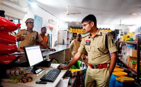 नवनियुक्त पुलिस अधीक्षक संदीप कुमार पटेल ने किया पुलिस लाइन नारायणपुर का निरीक्षण, संसाधनों के बेहतर रखरखाव पर दिया जोर