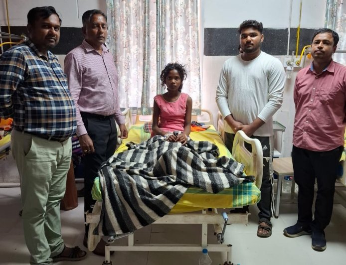 मौत से जीती मासूम – 9000 प्लेटलेट्स और सेरेब्रल मलेरिया के बीच जिला अस्पताल नारायणपुर के डॉक्टरों ने लौटाई मुस्कान